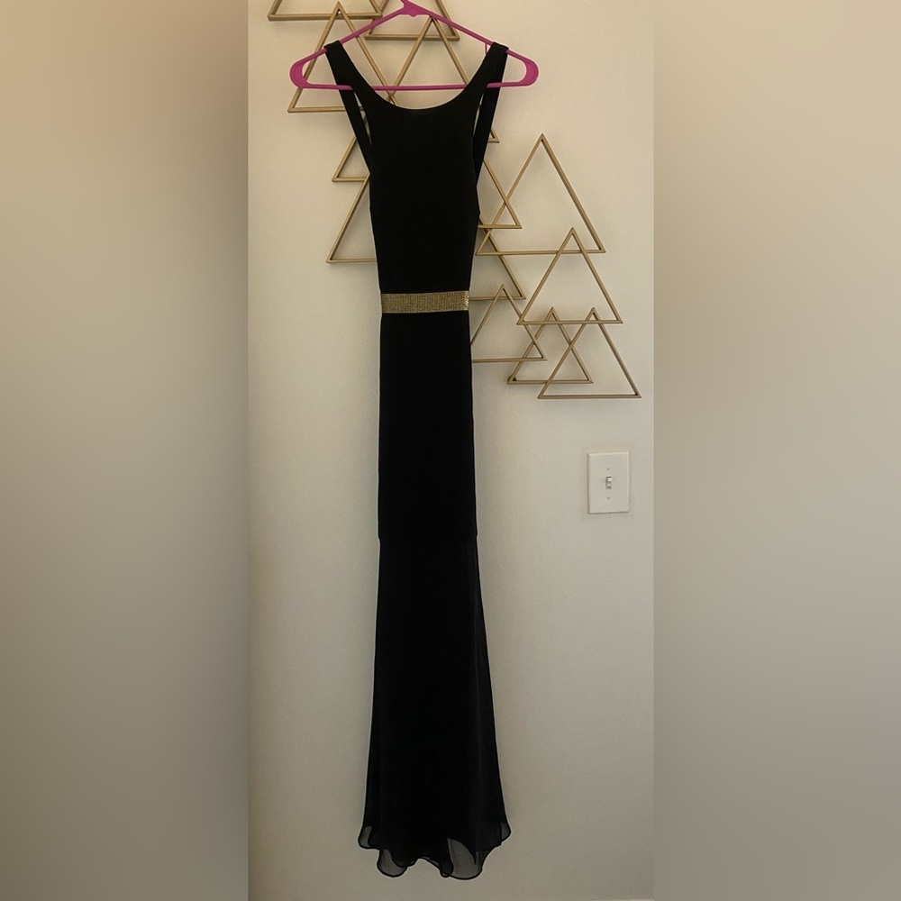Maxi back cutout dress